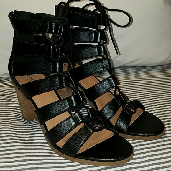 Crown Vintage Black Danny-Cv Heels - Picture 8 of 8